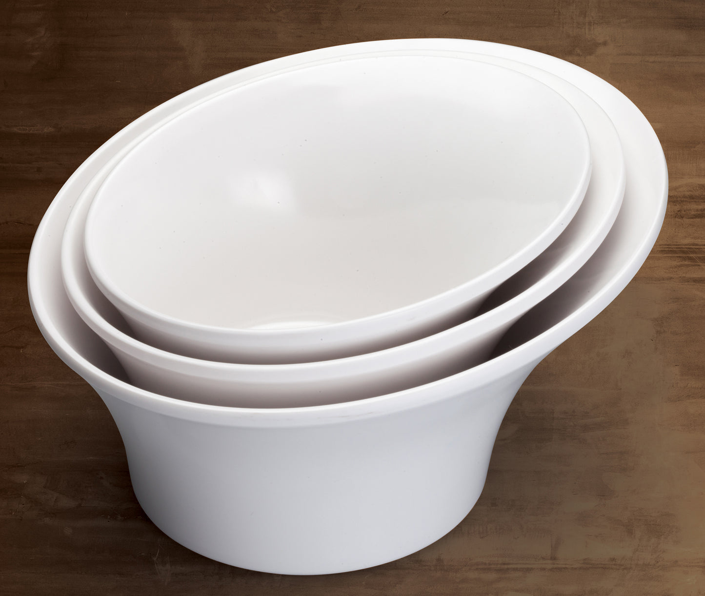 WDM004-202 - 7-1/4"Dia Melamine Angle Bowl, White, 24pcs/case