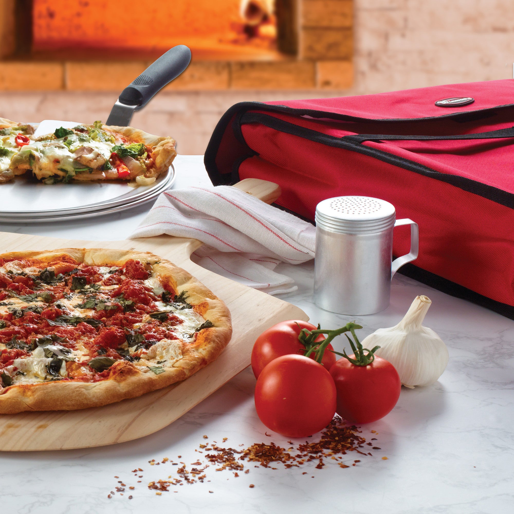 BGPZ-24 - Pizza Bag - 24 x 24 x 5 - Red – Winco